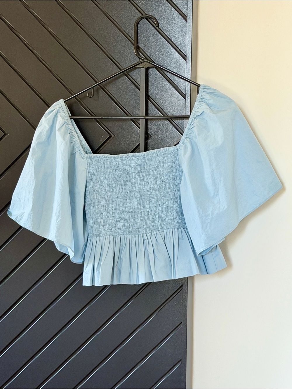 Rhode wide neck top. Size S. Excellent condition!